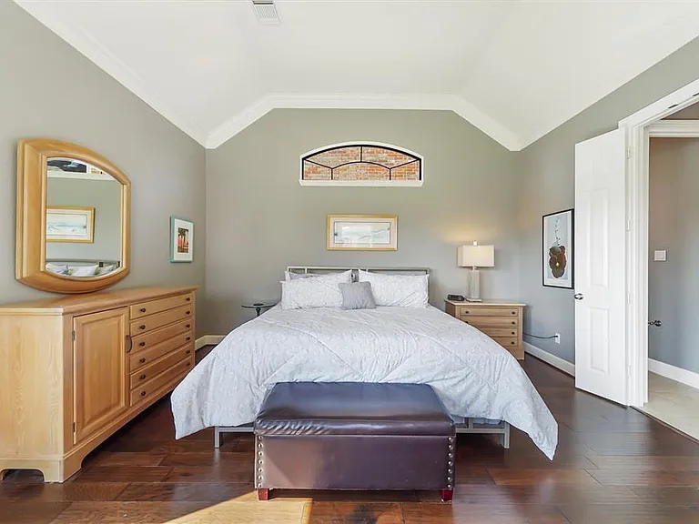 11 Vieux Carre Ct — Photo 24