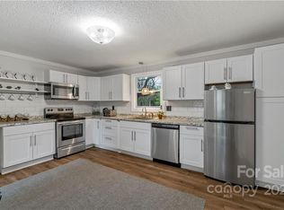 126 Porter Rd, Statesville, NC 28625