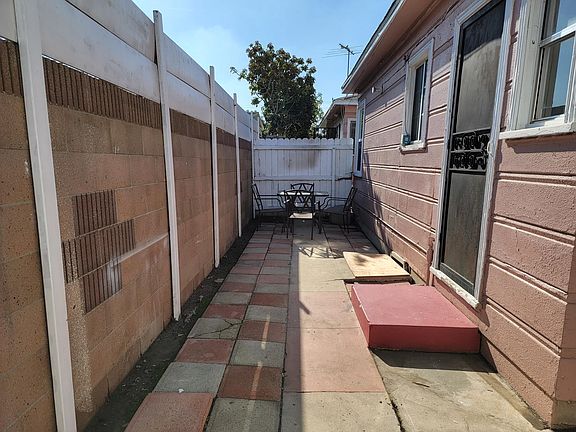 4th image of 5422 Gifford Ave