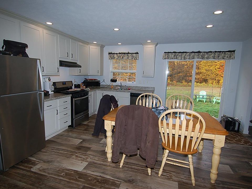 9430 W 24th Rd, Mesick, MI 49668 Zillow