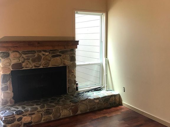 5th image of 2285 Bonne Vie Condo Dr