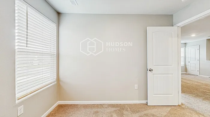 388 Aubrey Woods Dr — Photo 20