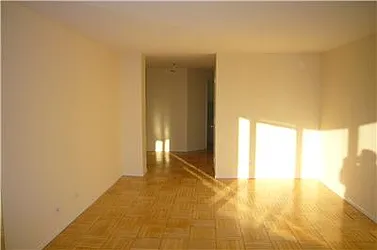 Rented by Domus Realty