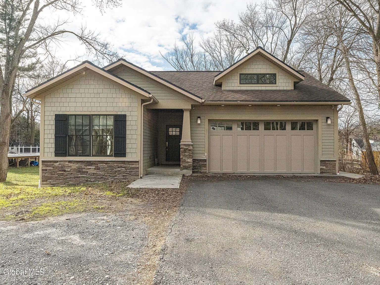3 bed, 4.5 bath, 1239 sqft, $5,500 — Photo 1