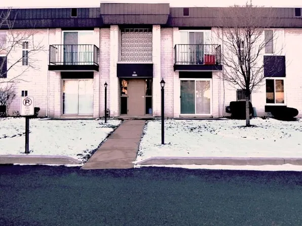 8635 N Akins Rd #K-1, North Royalton, OH 44133