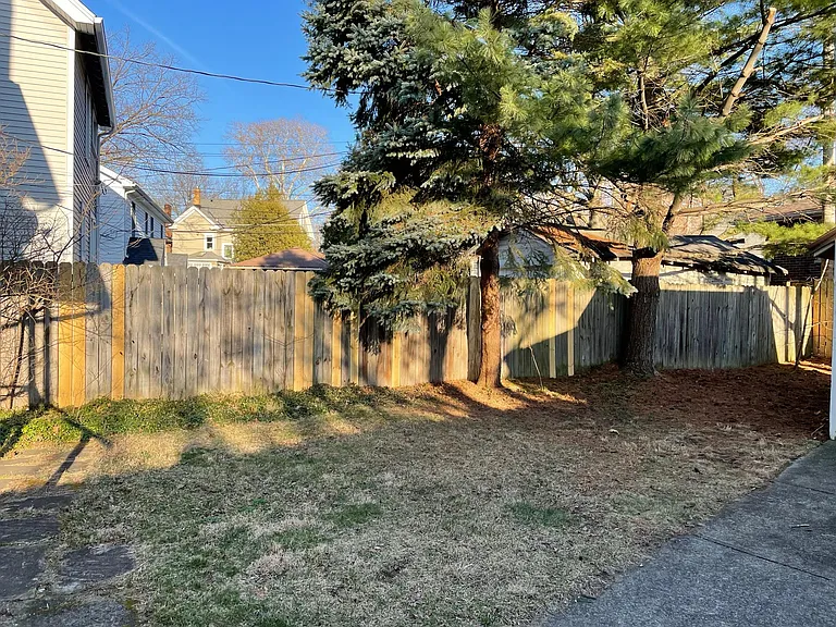 18215 Owego Ct — Photo 18