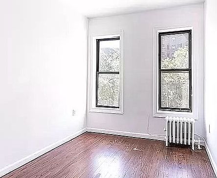 3rd image of 207 Madison St #13B