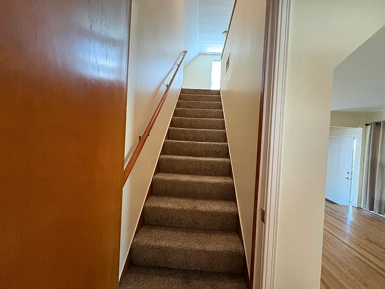 1726 Moran Ave — Photo 14