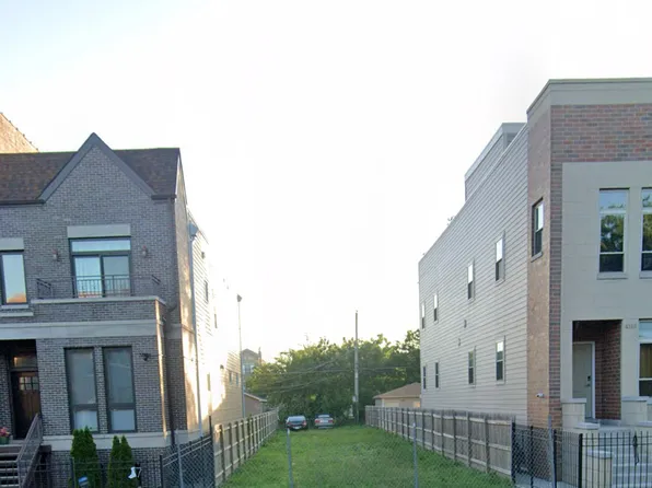 4520 S Prairie Ave, Chicago, IL 60653