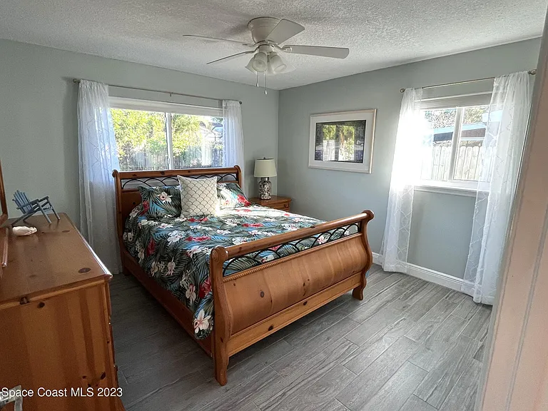571 Kale St — Photo 24