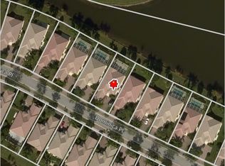 8331 Dominica Pl, Wellington, FL 33414