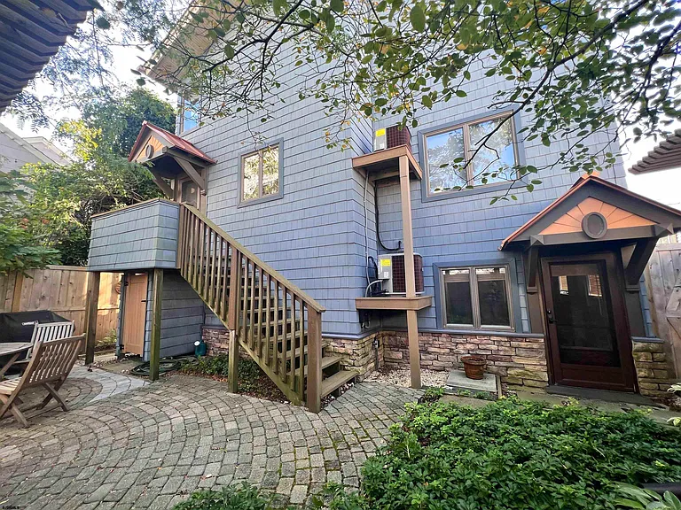 7 N Delavan Ave #2026 — Photo 48