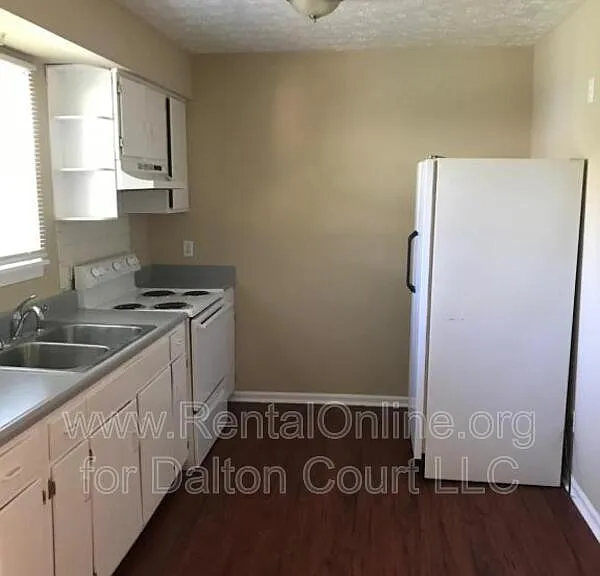 1811 Dalton Ct #B — Photo 7