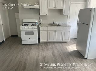 35 Greene St #2R, Woonsocket, RI 02895
