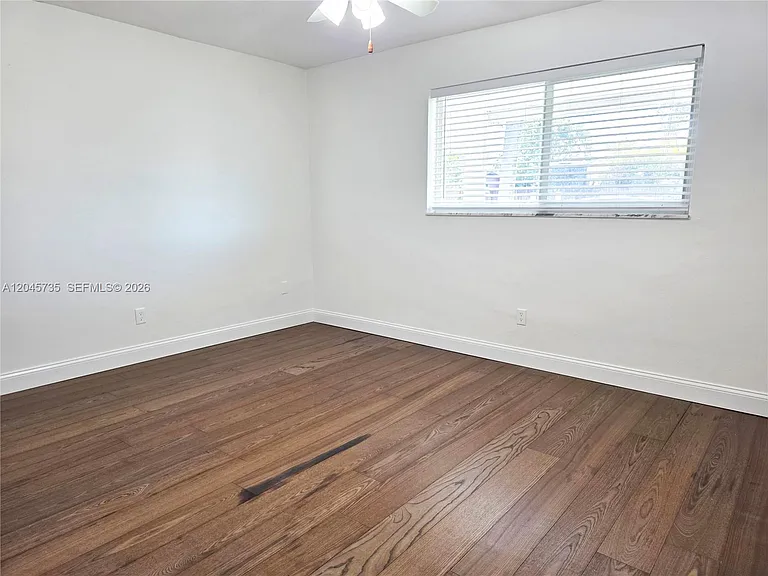 2111 N 26th Ave #N — Photo 26