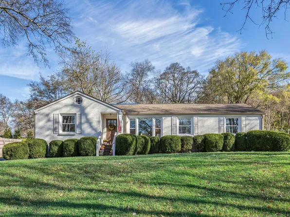 830 Russleo Dr, Nashville, TN 37209