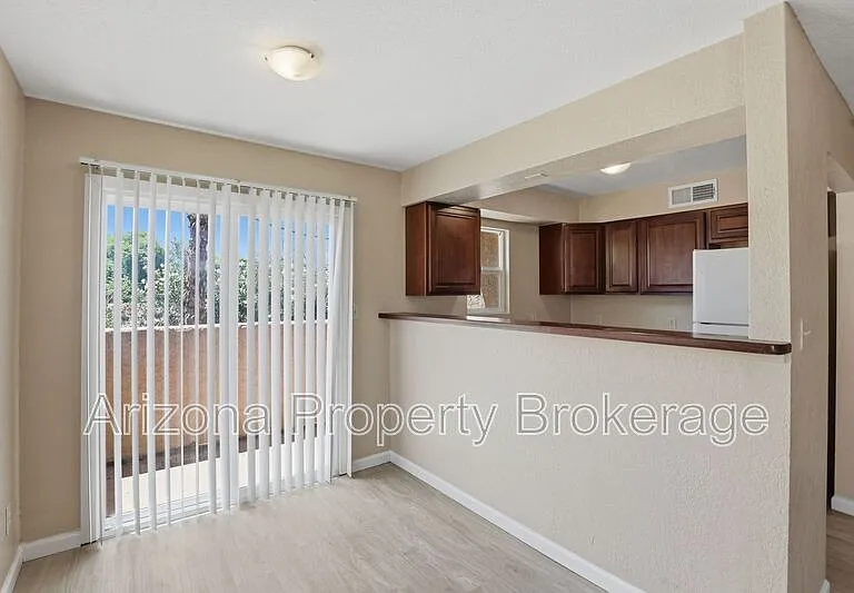 607 W Rio Salado Pkwy #205 — Photo 14