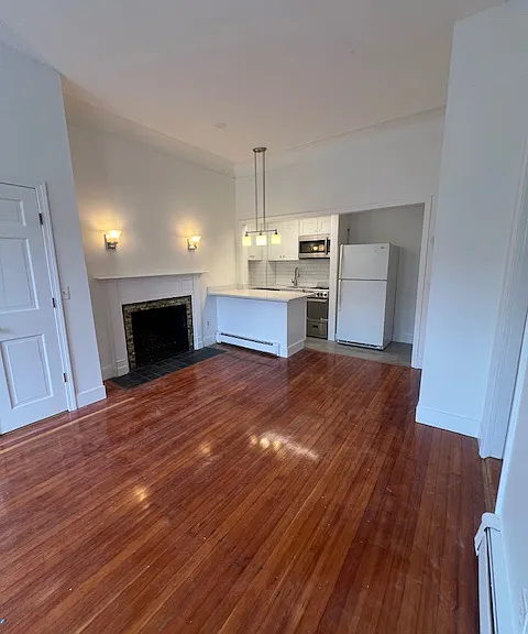 591 Beacon St #3 — Photo 8