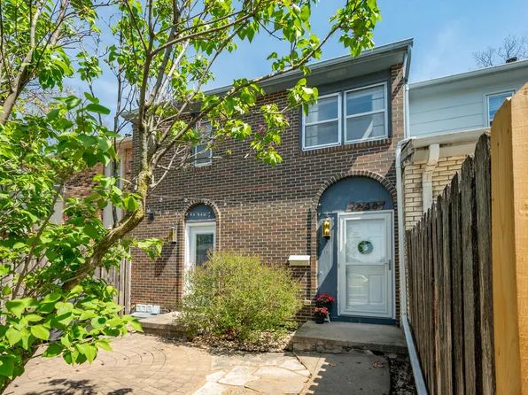 1240 Truman Pl, Ames, IA 50010