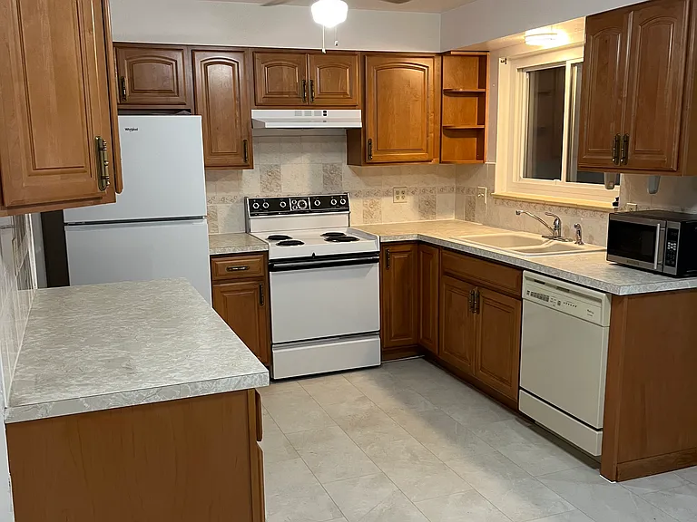 13166 E 6th Pl — Photo 1