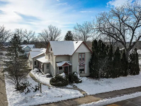 123 East Main ST, Cambridge, WI 53523