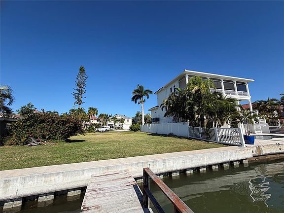 5th image of 16325 Redington Dr #53