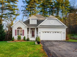 53 Sawgrass Cir, Londonderry, NH 03053