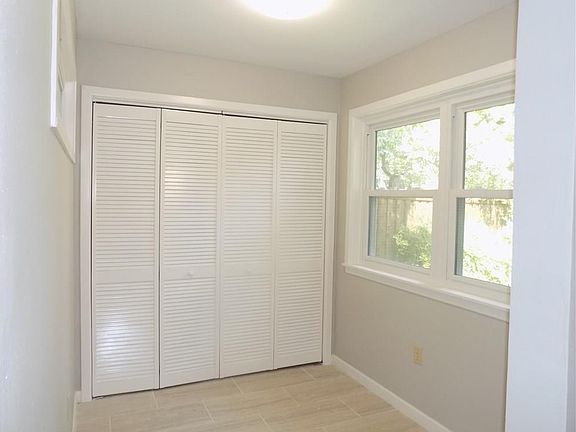5th image of 10414 Solta Dr