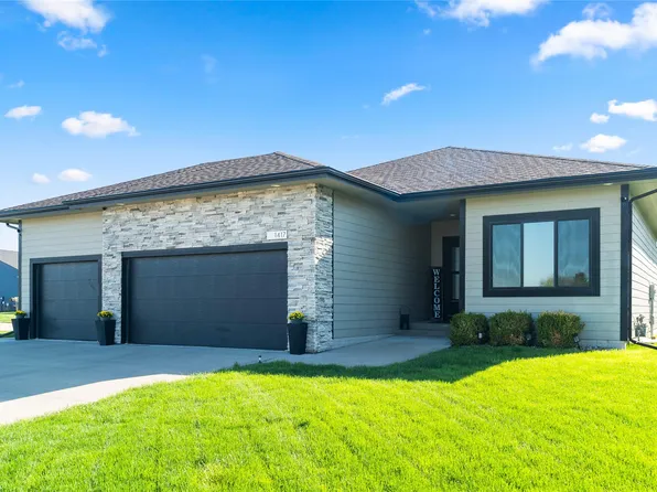1417 NE Main St, Grimes, IA 50111
