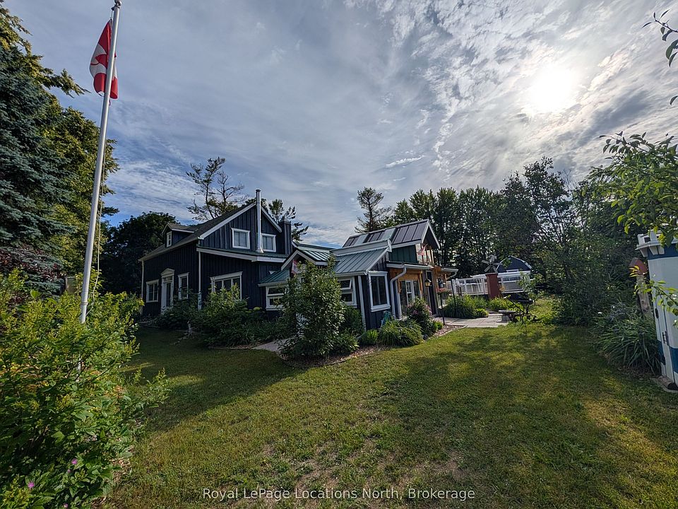 1st image of 236 Phillips St