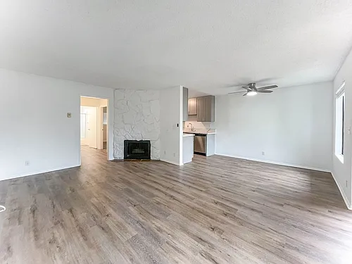 1229 Princeton St #4 Photo 1