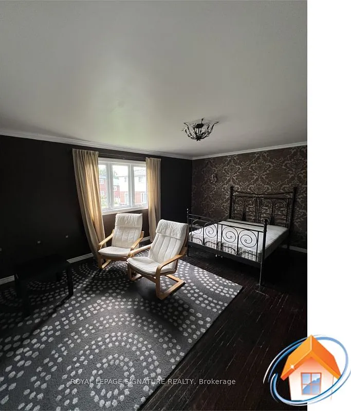 8 bed, $1,400 — Photo 1