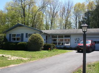 32 Clark St, Queensbury, NY 12804