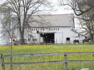 8672 York Rd SW, Etna, OH 43062