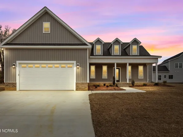 3250 School View Drive, Farmville, NC 27828