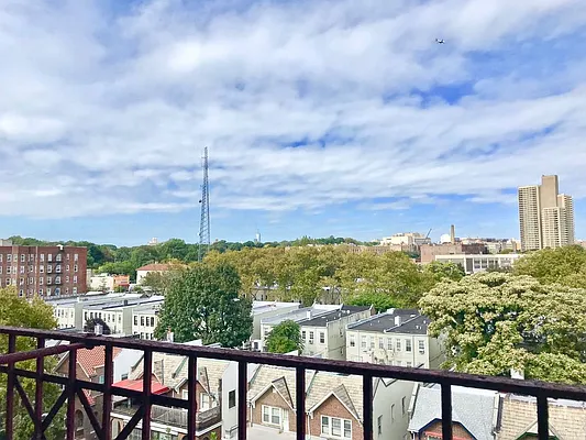 Rented by Zjama Realty Corp | media 13