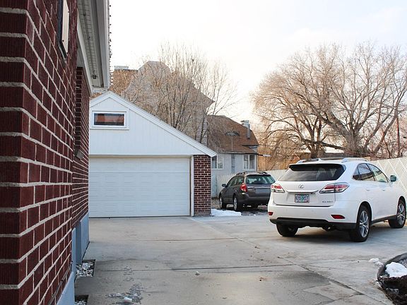 2nd image of 2644 S Lake St #A