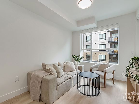 3rd image of 13455 94a Ave #310