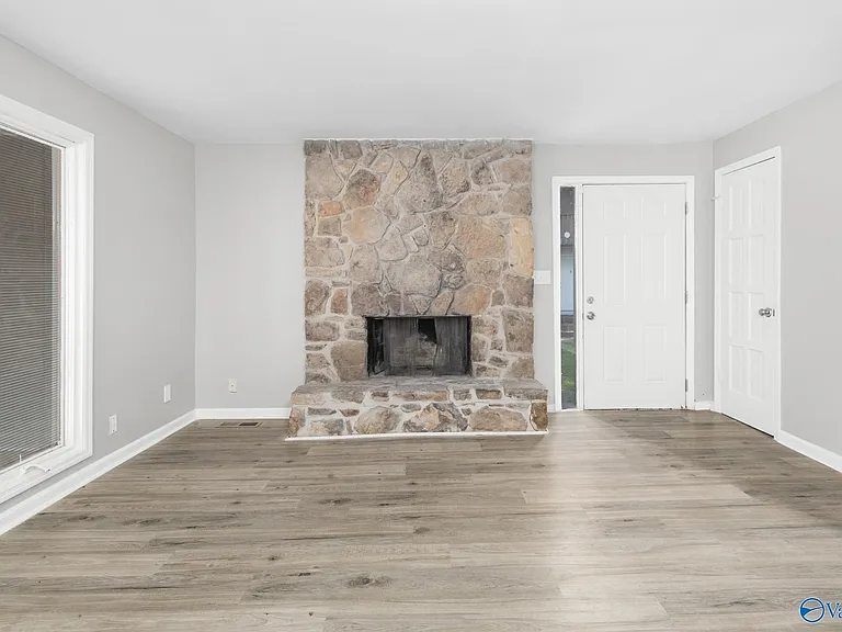 9018 Mahogany Row SE #A — Photo 5