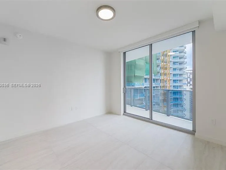 77 SE 5th St #2603 — Photo 16