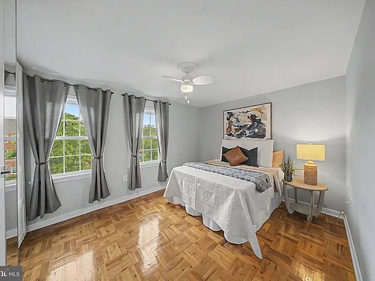 6607 Potomac Ave #C2 — Photo 20