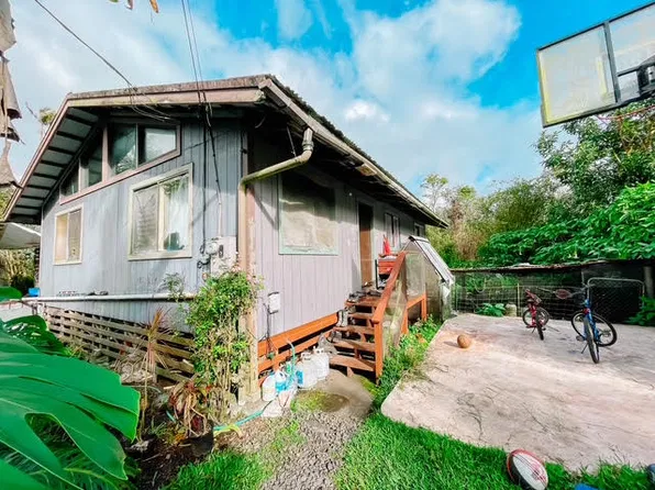 18-1217 Kauai St, Mountain View, HI 96771