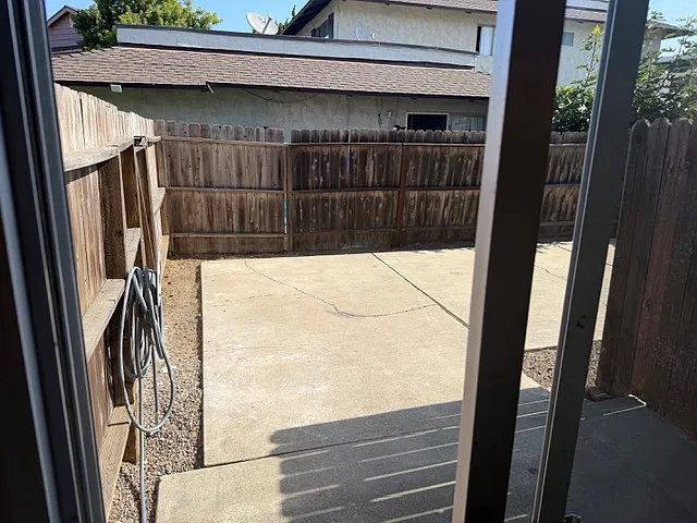 Entrance from dining room into the yard