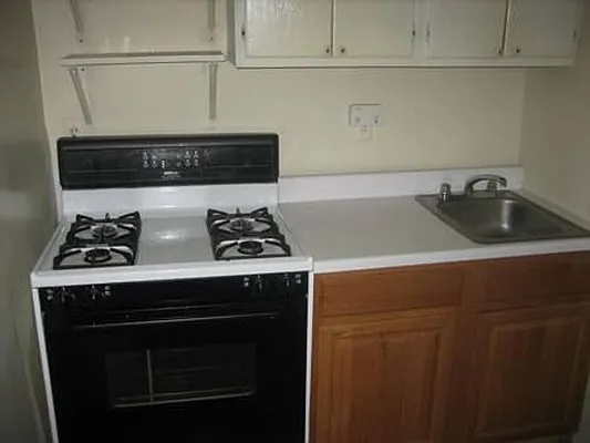 Rented by Elite NY Holdings | media 10