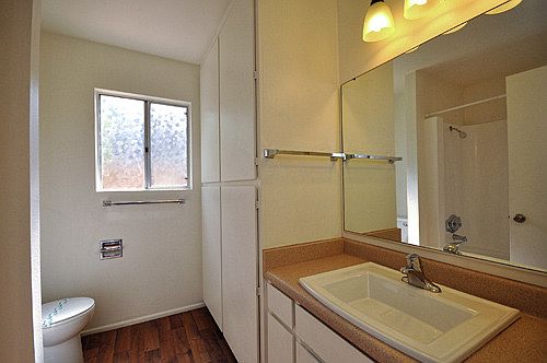 3rd image of 1060 Chinquapin Ave APT 10