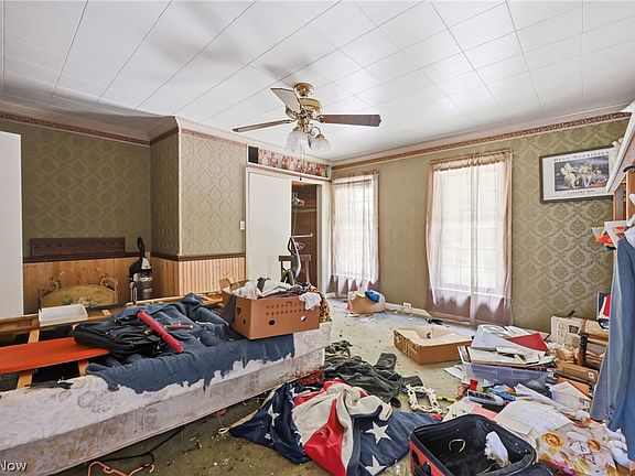 18th image of 341 Canton St