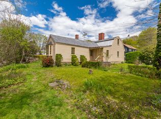 7 Water St, Kennebunk, ME 04043