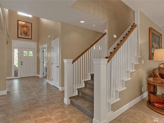 3rd image of 2026 30th Street Ct SE
