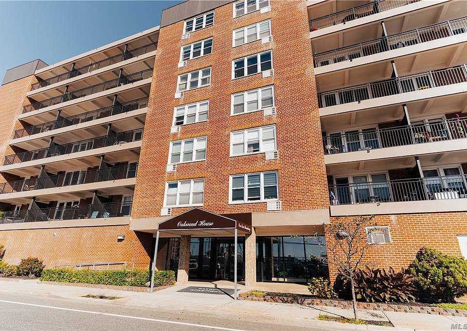 1st image of 1 E Broadway APT 6C