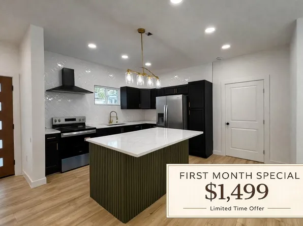 22516 E Martin Dr, Porter, TX 77365